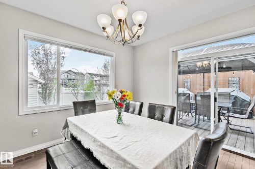 22131 95 Avenue, Edmonton, AB - Indoor Photo Showing Dining Room