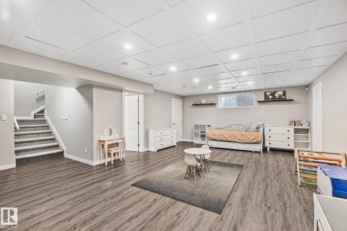 22131 95 Avenue, Edmonton, AB - Indoor