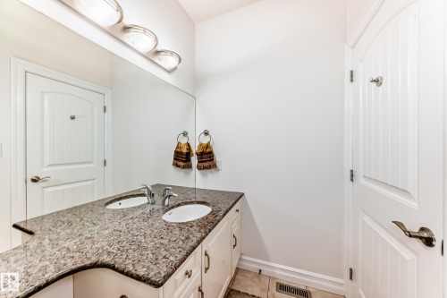 16626 58A Street, Edmonton, AB - Indoor Photo Showing Bathroom