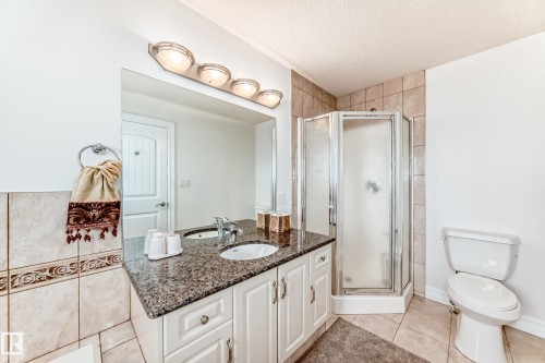 16626 58A Street, Edmonton, AB - Indoor Photo Showing Bathroom