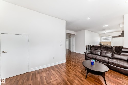 16626 58A Street, Edmonton, AB - Indoor Photo Showing Living Room