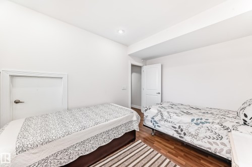 16626 58A Street, Edmonton, AB - Indoor Photo Showing Bedroom
