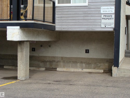 Image quality insufficient for description - 401 10326 117 Street, Edmonton, AB - Outdoor