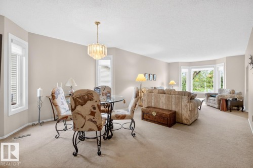 3516 37 Street, Edmonton, AB - Indoor