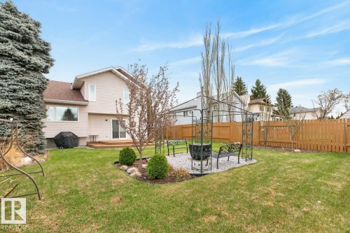 3516 37 Street, Edmonton, AB - Outdoor