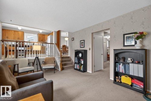 3516 37 Street, Edmonton, AB - Indoor