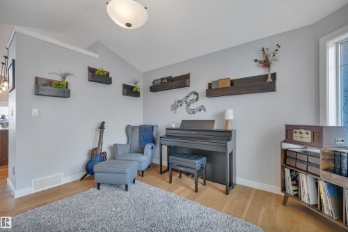 552 Reynalds Wynd, Leduc, AB - Indoor