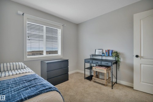 552 Reynalds Wynd, Leduc, AB - Indoor Photo Showing Bedroom