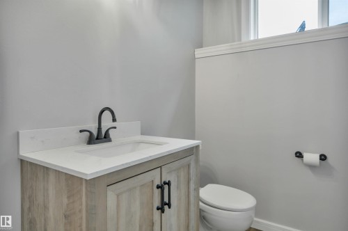 552 Reynalds Wynd, Leduc, AB - Indoor Photo Showing Bathroom