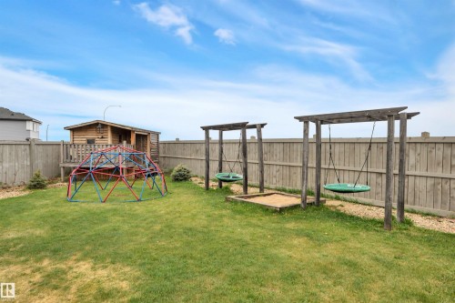 552 Reynalds Wynd, Leduc, AB - Outdoor