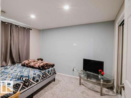 7607 24 Avenue, Edmonton, AB - Indoor Photo Showing Bedroom