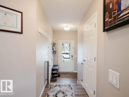 7607 24 Avenue, Edmonton, AB - Indoor Photo Showing Other Room