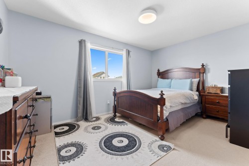 2124 35A Avenue, Edmonton, AB - Indoor Photo Showing Bedroom