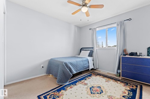 2124 35A Avenue, Edmonton, AB - Indoor Photo Showing Bedroom