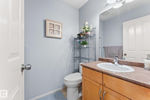 2124 35A Avenue, Edmonton, AB - Indoor Photo Showing Bathroom
