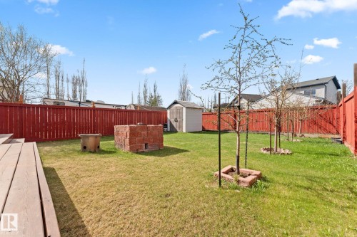 2124 35A Avenue, Edmonton, AB - Outdoor