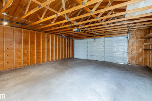 8331 81 Avenue, Edmonton, AB - Indoor Photo Showing Garage