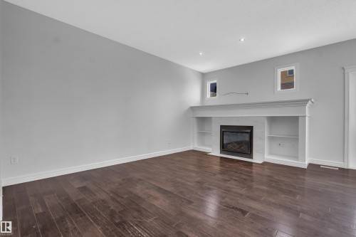 1303 29 Street Nw, Edmonton, AB - Indoor With Fireplace