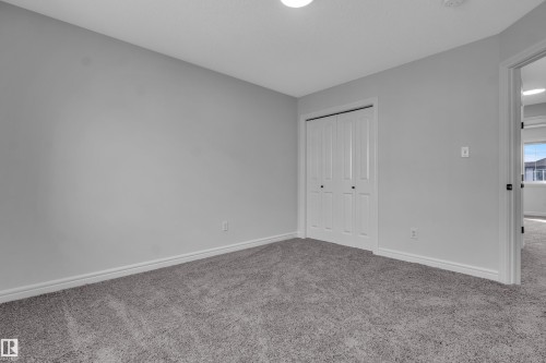 1303 29 Street Nw, Edmonton, AB - Indoor Photo Showing Other Room