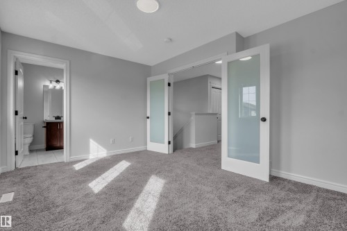 1303 29 Street Nw, Edmonton, AB - Indoor Photo Showing Other Room