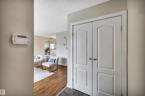 96 Arlington Drive, St. Albert, AB - Indoor Photo Showing Other Room