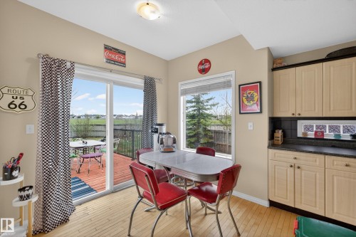 4333 Mcmullen Way Sw, Edmonton, AB - Indoor Photo Showing Other Room