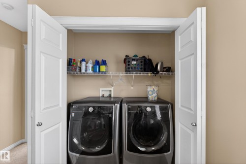 4333 Mcmullen Way Sw, Edmonton, AB - Indoor Photo Showing Laundry Room