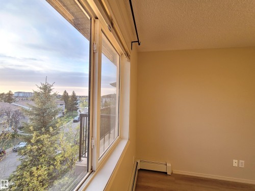 432 1180 Hyndman Road, Edmonton, AB -  Photo Showing Other Room