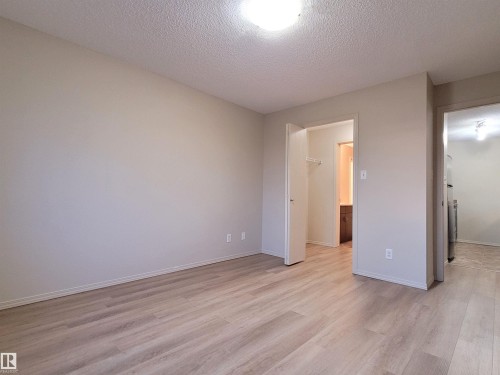 432 1180 Hyndman Road, Edmonton, AB - Indoor Photo Showing Other Room
