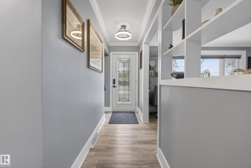 9344 63 Avenue, Edmonton, AB - Indoor Photo Showing Other Room