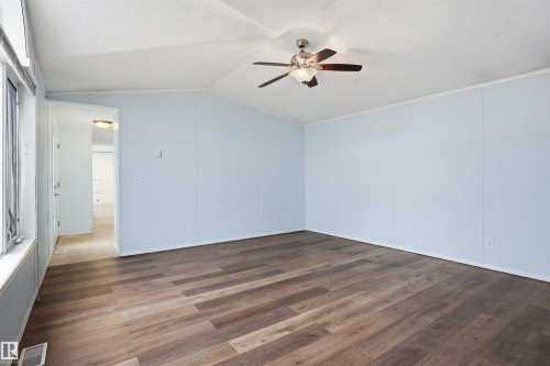 36 Jutland Crescent, Stony Plain, AB - Indoor Photo Showing Other Room