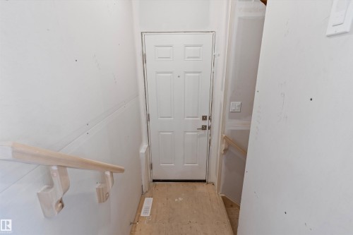 20615 43 Avenue, Edmonton, AB - Indoor Photo Showing Other Room