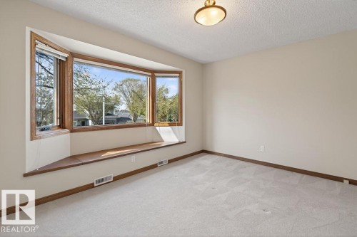 328 O'Connor Close, Edmonton, AB 