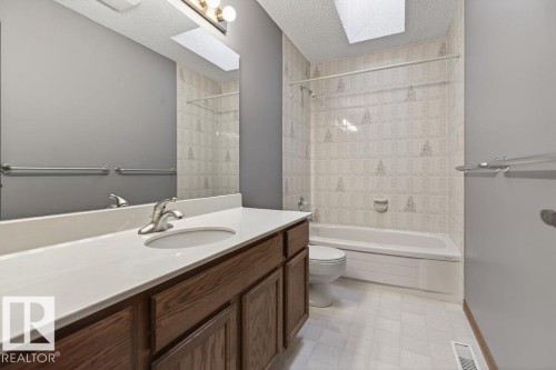 328 O'Connor Close, Edmonton, AB 