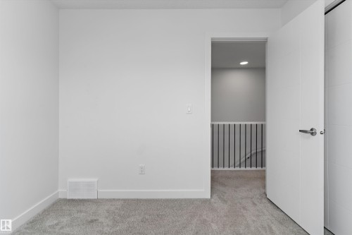 623 Black, Leduc, AB - Indoor Photo Showing Other Room