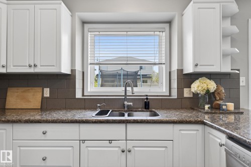 907 115 St Nw, Edmonton, AB 