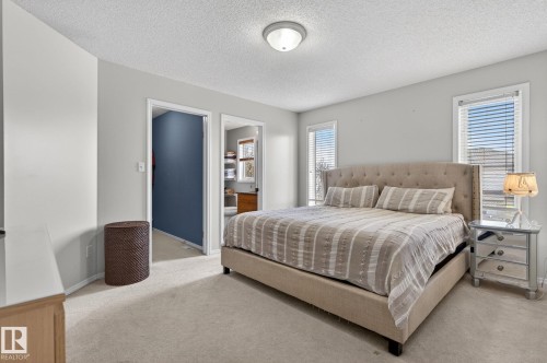 907 115 St Nw, Edmonton, AB 