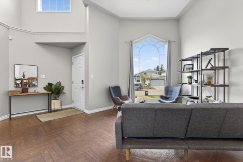 907 115 St Nw, Edmonton, AB 