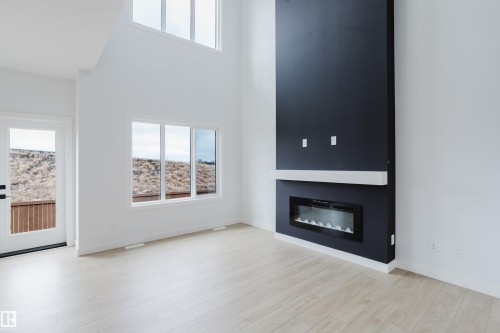 6219 29 Avenue, Edmonton, AB - Indoor Photo Showing Living Room With Fireplace