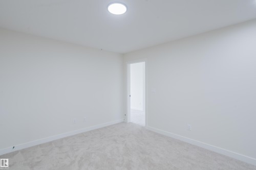 6223 29 Avenue, Edmonton, AB - Indoor Photo Showing Other Room