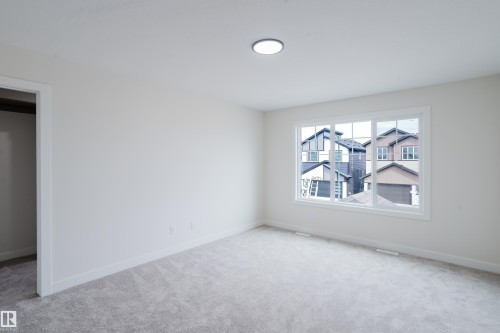 6223 29 Avenue, Edmonton, AB - Indoor Photo Showing Other Room