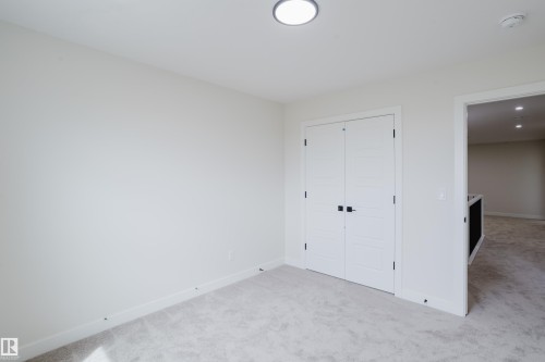 6223 29 Avenue, Edmonton, AB - Indoor Photo Showing Other Room