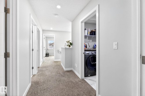 308 42 Avenue, Edmonton, AB - Indoor