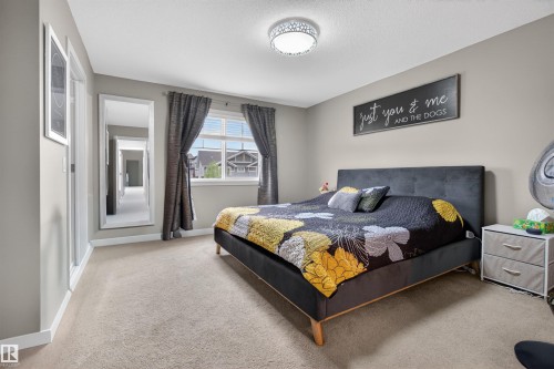 1013 162 Street, Edmonton, AB - Indoor Photo Showing Bedroom