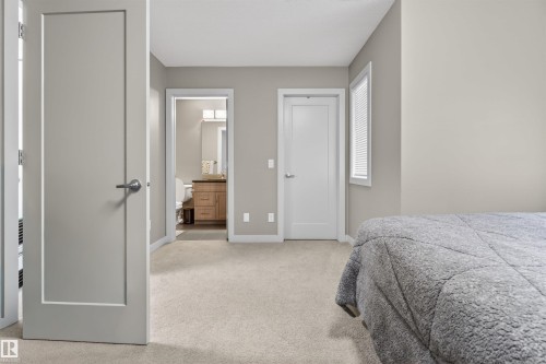 1013 162 Street, Edmonton, AB - Indoor Photo Showing Bedroom