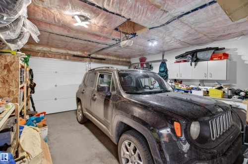 1013 162 Street, Edmonton, AB - Indoor Photo Showing Garage