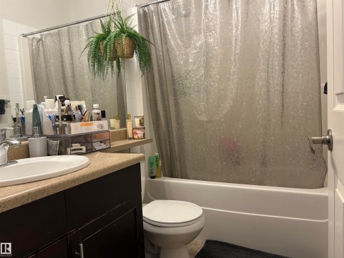341 263 Macewan Road, Edmonton, AB - Indoor Photo Showing Bathroom
