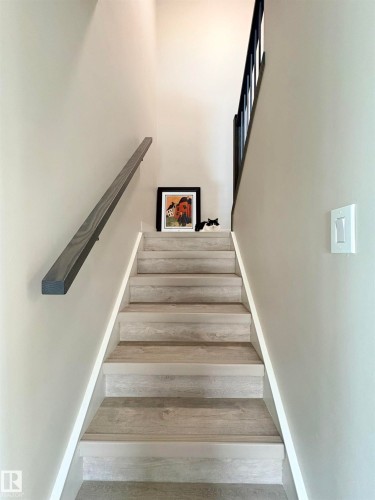 8825 137 Avenue, Edmonton, AB - Indoor Photo Showing Other Room