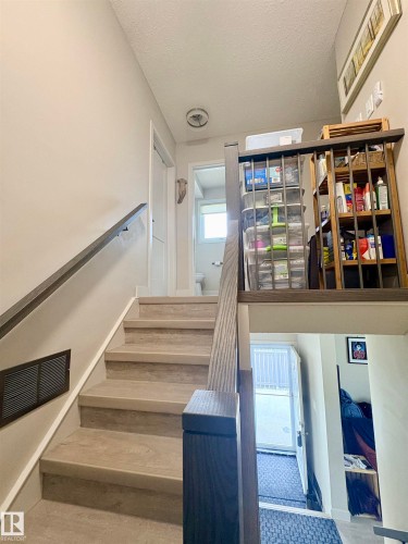 8825 137 Avenue, Edmonton, AB - Indoor Photo Showing Other Room