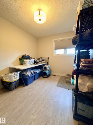8825 137 Avenue, Edmonton, AB - Indoor
